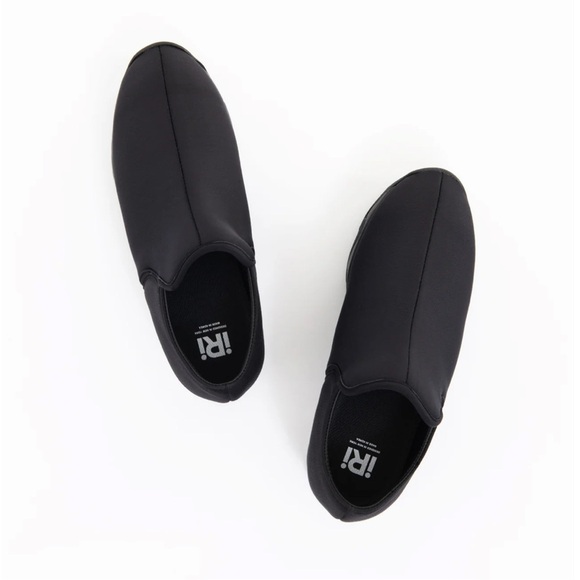 iRi NWB WES I Black Low Top Sneaker Shoes - Picture 5 of 9